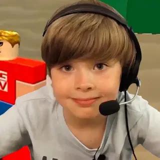 ethan gamer tv age|ethangamertv age 2022.